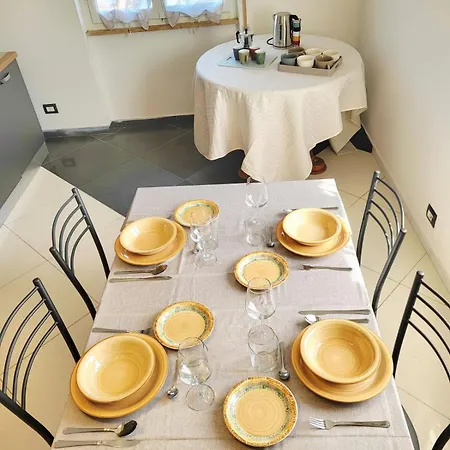 Appartamento Domus Luni Cinque Terre, Wifi ,aria Condizionata *