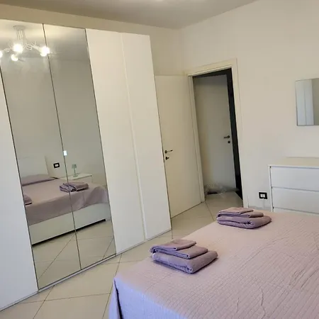 Domus Luni Cinque Terre, Wifi ,aria Condizionata Castelnuovo Magra
