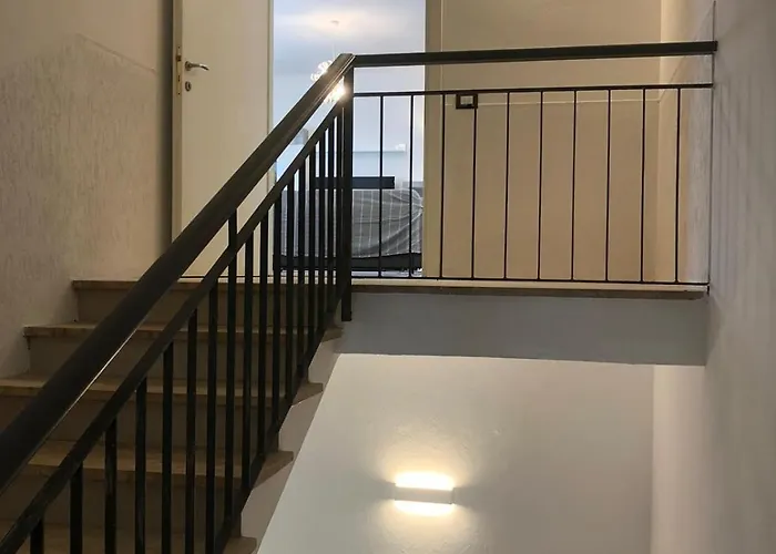 Domus Luni Cinque Terre, Wifi ,aria Condizionata * Castelnuovo Magra